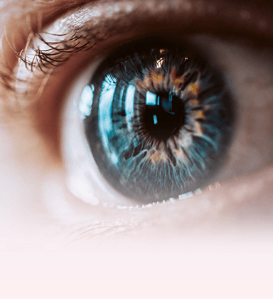 Krupni plan oka za zdravlje vida i imunološkog sustava